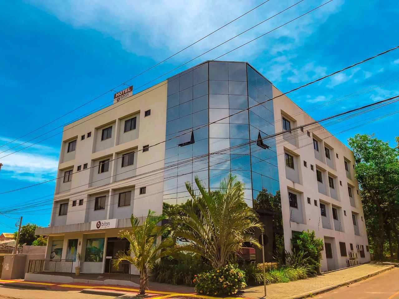 Hotel Biton Фос ду Игуасу Екстериор снимка